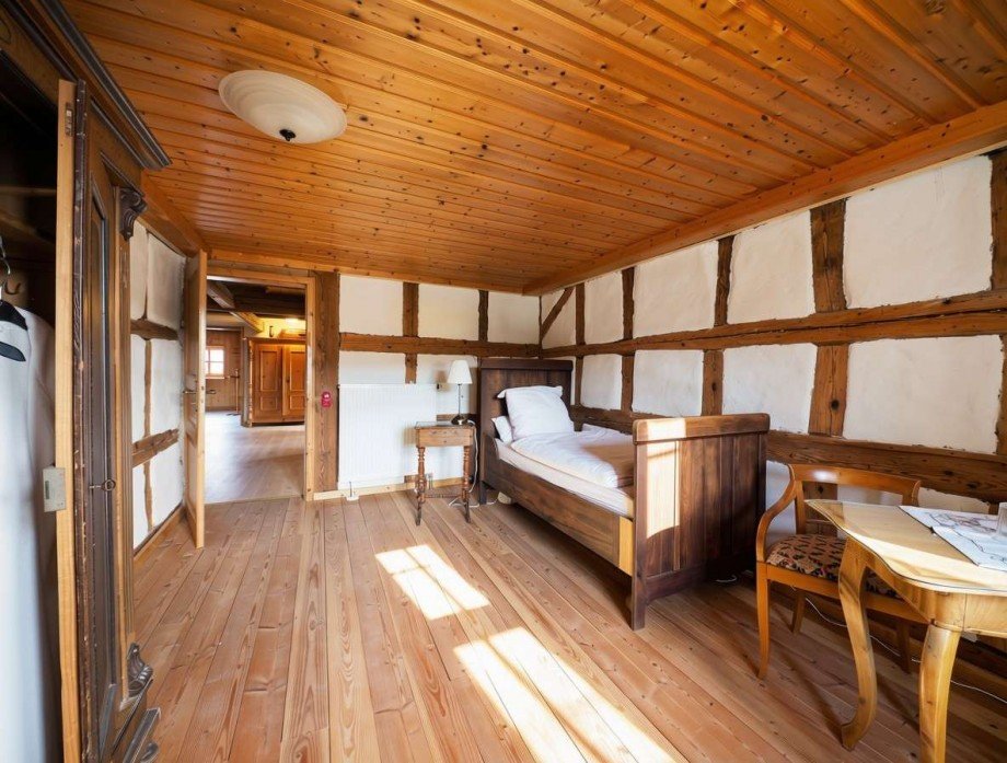 Schlafzimmer Einfamilienhaus M�hlhausen
