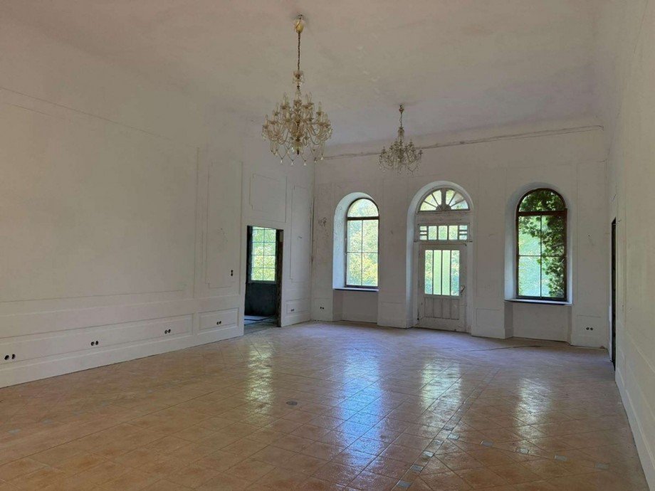 Ballsaal Renditeobjekt Illesheim