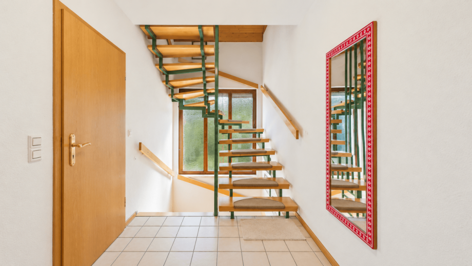 Eingangsbereich (KI gest�tzt entm�bliert) Einfamilienhaus M�nchen