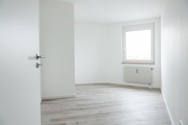 Hauptbild HEGERICH: Im Norden von N�rnberg - Ihre neue, modern sanierte 5-Zimmer-Wohnung!