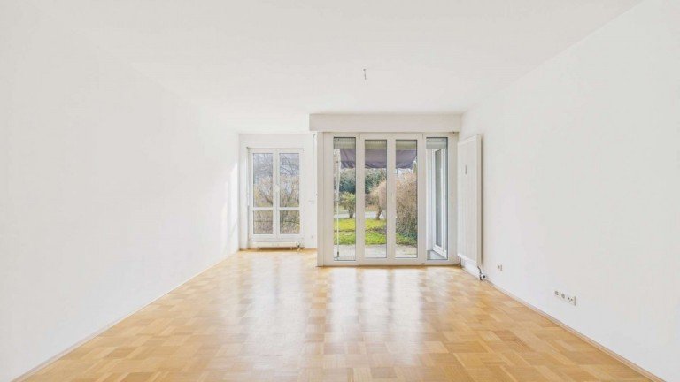 Wohnzimmer M�nchen Erdgeschosswohnung HEGERICH: Gem�tliche 2-EG-Zimmer-Wohnung mit Blick ins Gr�ne in Top-Lage am Olympiapark