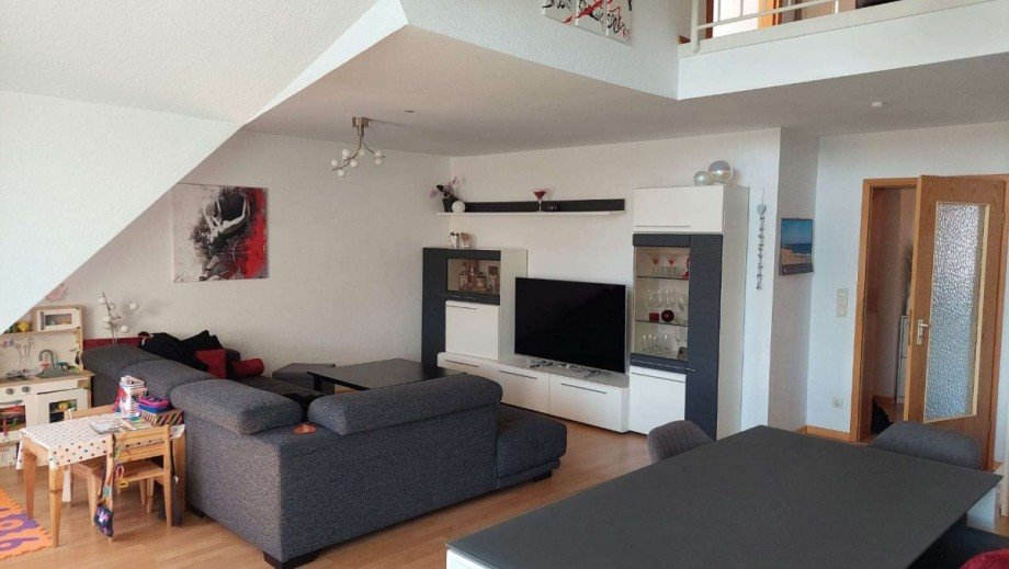 Wohnzimmer Dachgeschosswohnung N�rnberg