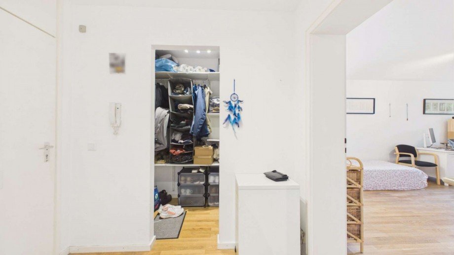 Ankleideraum und Flur Etagenwohnung M�nchen