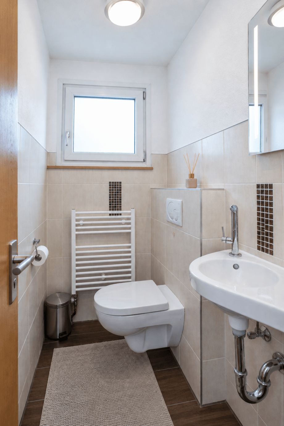 G�ste WC (KI optimiert) Einfamilienhaus Allersberg