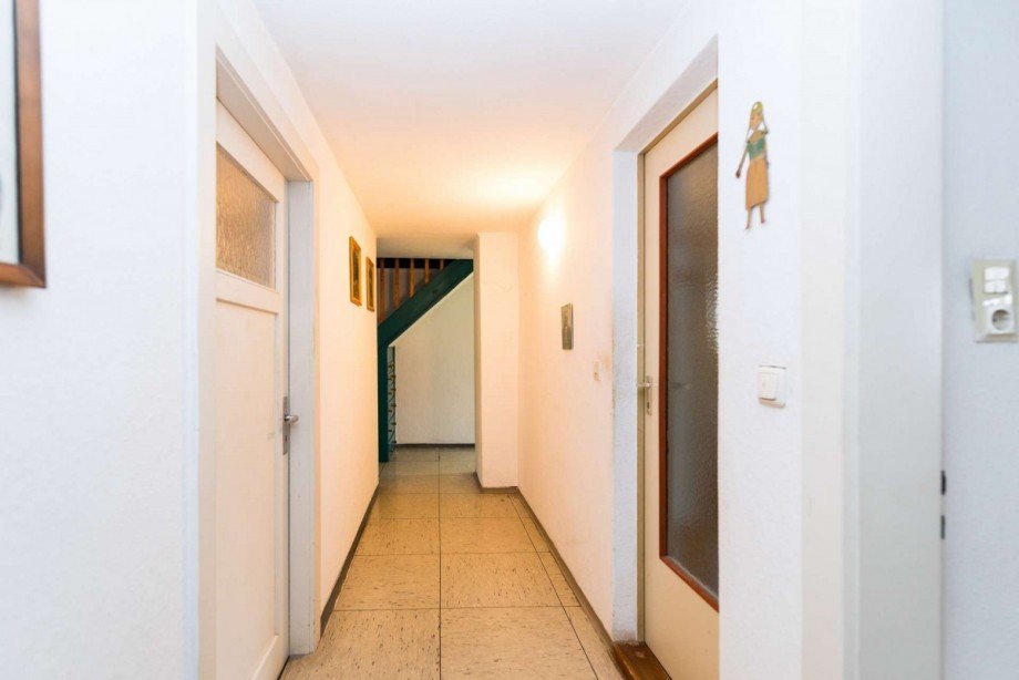Flurbereich OG Zweifamilienhaus Windsbach