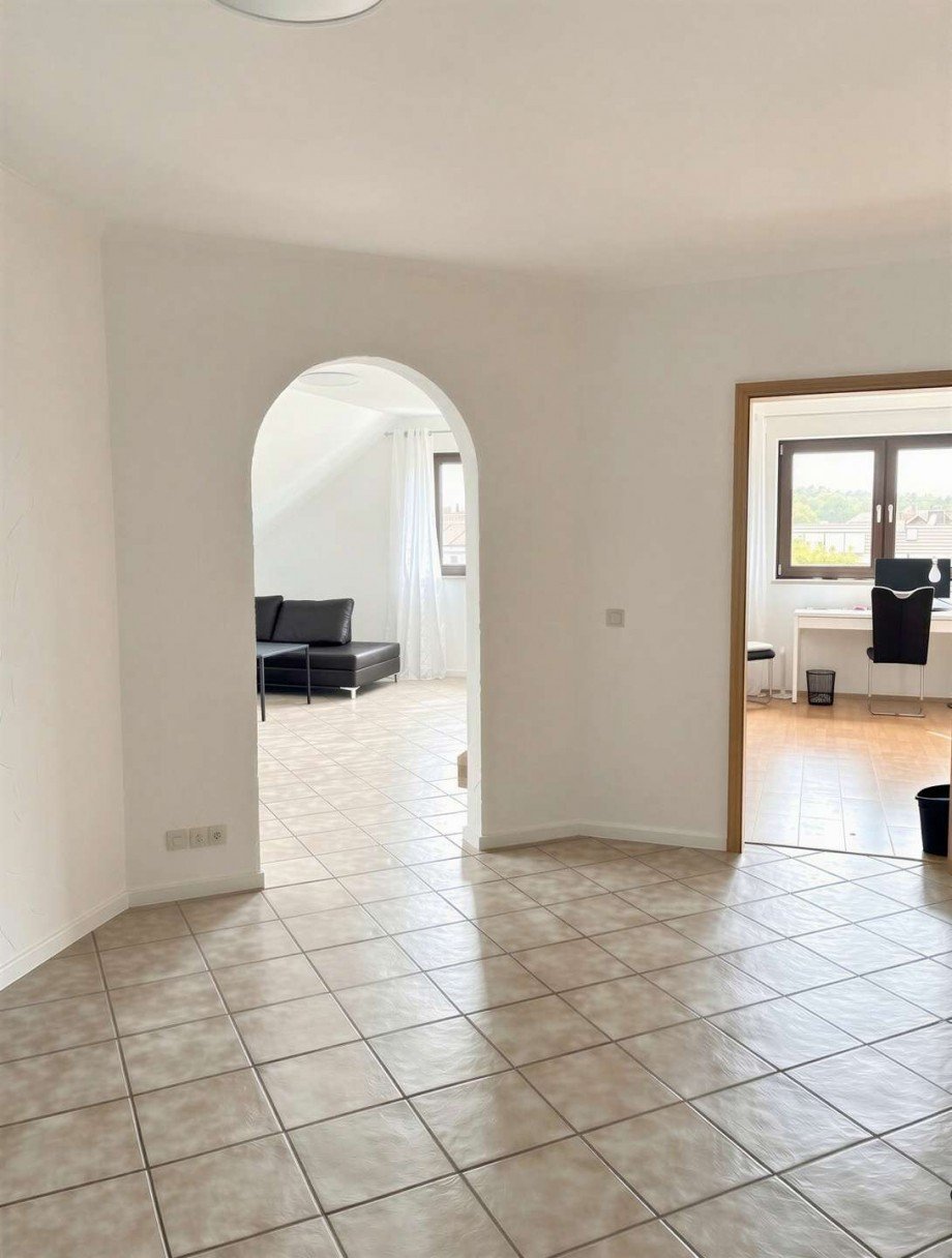 Flur Dachgeschosswohnung Oberasbach