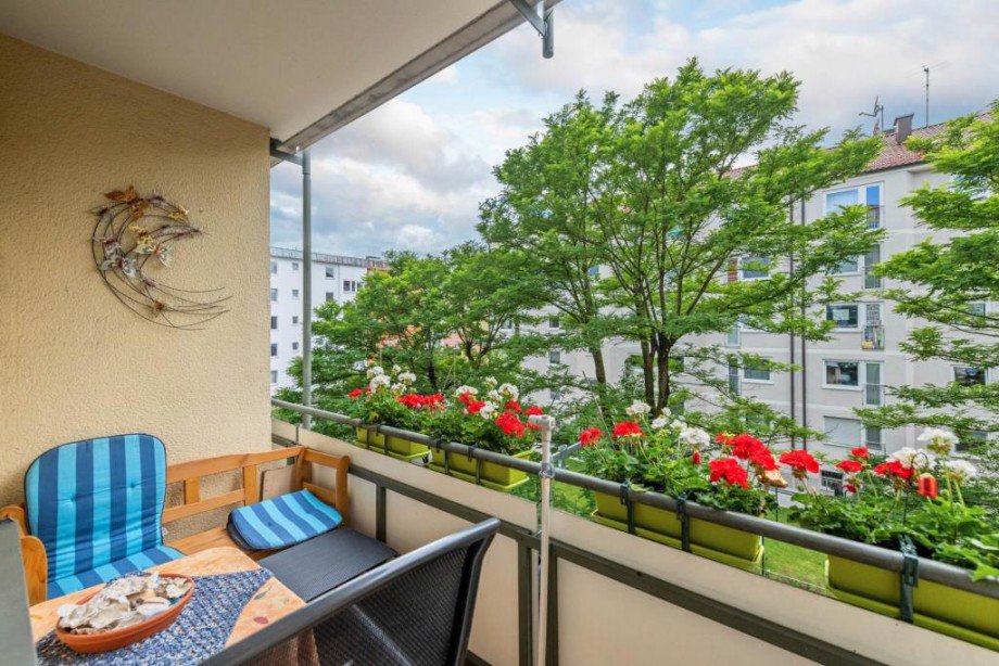Gro�er Balkon Etagenwohnung M�nchen